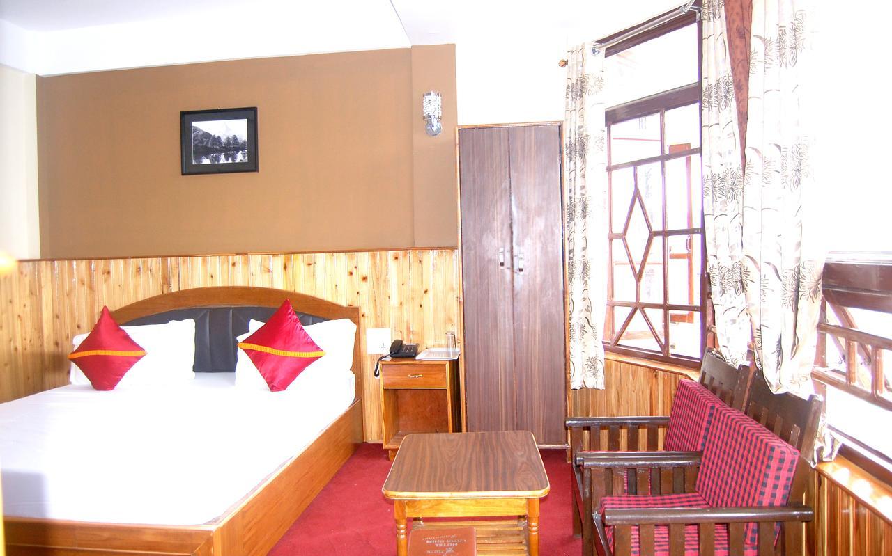 Oyo 23409 Lama Dhim Hotel Kalimpong Exterior foto